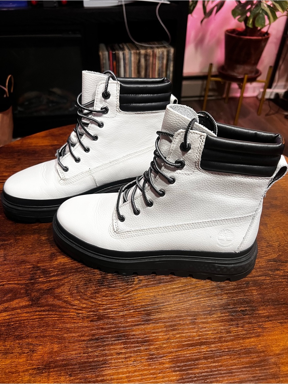 Timberland White and Black Lace-Up Leather Boots